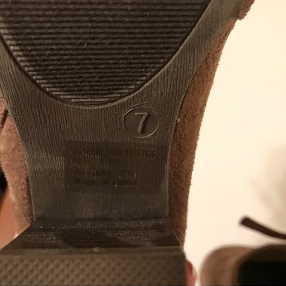 GC Shoes Heeled Booties - Picture 5 of 8